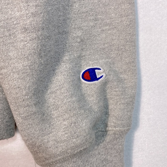 Champion Reverse Weave Unisex Heather Gray Crewneck Pink Logo size Medium - Picture 10 of 13